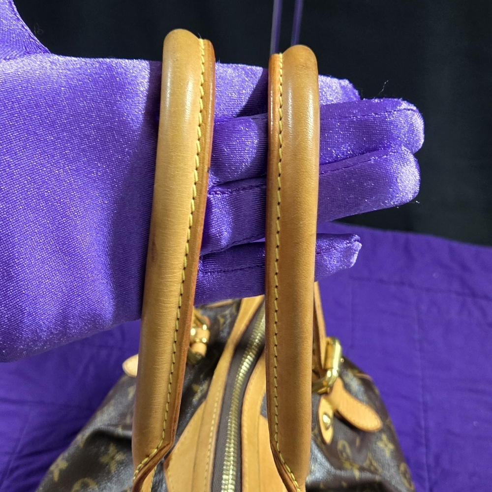 Louis Vuitton Tivoli GM Shoulder Bag - Picture 3 of 16